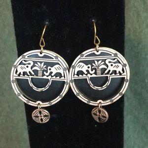 Boho Copper elephant earrings E5